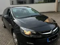 Gebraucht Opel Astra 131 PS (96 kW) 2014 Kombi
