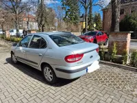 Gebraucht Renault Mégane Expression 107 PS (78 kW) 2001 Silber Limousine
