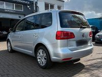 Gebraucht VW Touran 110 PS (80 kW) 2013 Silber Van / Kleinbus