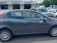 Gebraucht Fiat Punto 77 PS (56 kW) 2017 Grau Kleinwagen