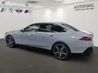 Gebraucht BMW 550e Performance 489 PS (359 kW) 2025 Brooklyn grau Limousine