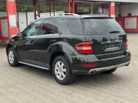 Gebraucht Mercedes ML300 Edition 204 PS (150 kW) 2011 Schwarz SUV