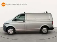 Gebraucht VW T6.1 110 PS (80 kW) 2022 Reflexsilber metallic Van