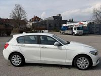 Gebraucht BMW 116 Advantage 116 PS (85 kW) 2016 Weiß Kleinwagen