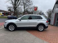 Gebraucht VW Tiguan Elegance 150 PS (110 kW) 2022 Silber SUV