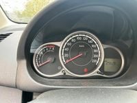 Second-hand Mazda 2 75 CP (55 kW) 2014 Albastru Hatchback