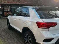 Gebraucht VW T-Roc 150 PS (110 kW) 2019 Weiß SUV