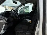 Second-hand Ford Transit Custom 105 CP (77 kW) 2018 Argintiu Monovolum