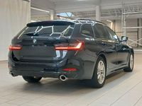 Gebraucht BMW 320 Shadowline 190 PS (139 kW) 2024 Schwarzkeine angabe Limousine