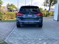 gebraucht BMW 218 I Sport Line LED+Klima+Navi+Rückfahrkamera