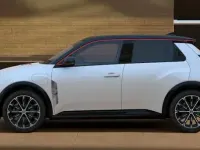 Gebraucht Renault R5 Iconic 110 kW (150 PS) 2025 Weiß (perlmuttweiß + blackpearlsch) Kleinwagen