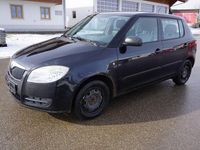 Gebraucht Skoda Fabia Cool Edition 69 PS (50 kW) 2010 Schwarz Limousine