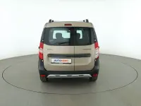 Gebraucht Dacia Dokker Stepway 95 PS (69 kW) 2019 Gelb Van / Kleinbus