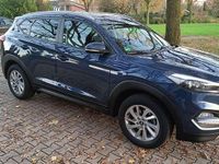 Gebraucht Hyundai Tucson Advantage 132 PS (97 kW) 2017 Blau SUV