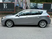 Używany Mazda 3 Edition 105 KM (77 kW) 2012 Szary Hatchback