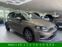 Gebraucht VW Golf Sportsvan Allstar 150 PS (110 kW) 2016 Gold Van / Kleinbus