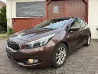 Gebraucht Kia Ceed 135 PS (99 kW) 2012 Braun Kleinwagen