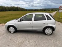 Second-hand Opel Corsa 59 CP (43 kW) 2005 Argintiu Hatchback