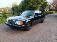 Second-hand Mercedes E300 220 CP (161 kW) 1990 Gri Coupe