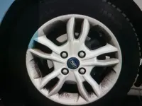 Gebraucht Ford Fiesta 101 PS (74 kW) 2015 Weiß Kleinwagen