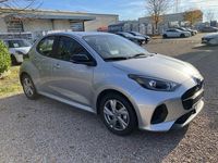 Neu Mazda 2 Exclusive 116 PS (85 kW) 2025 Silber Limousine
