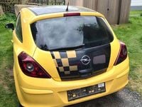 Gebraucht Opel Corsa Edition 87 PS (63 kW) 2010 Andere farben Kleinwagen