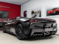Second-hand Ferrari SF90 780 CP (573 kW) 2024 Negru Cabrio