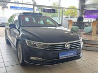 Gebraucht VW Passat Highline 220 PS (161 kW) 2016 Blau Kombi