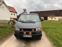 Gebraucht VW T4 102 PS (75 kW) 2002 Grau Van