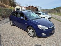 Gebraucht Opel Astra 101 PS (74 kW) 2012 Blau Limousine