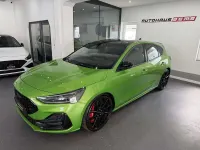 Gebraucht Ford Focus ST 280 PS (205 kW) 2024 Mean green Limousine