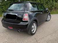 Gebraucht Mini ONE 98 PS (72 kW) 2012 Schwarz Kleinwagen