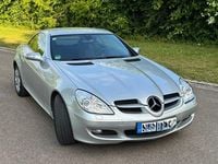 Second-hand Mercedes SLK200 163 CP (119 kW) 2007 Argintiu Cabrio