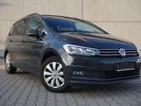 Gebraucht VW Touran 150 PS (110 kW) 2018 Uranograu Van / Kleinbus