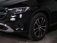 Gebraucht Mercedes GLC200 Avantgarde 204 PS (150 kW) 2024 Schwarz SUV