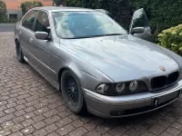 Gebraucht BMW 523 170 PS (125 kW) 1999 Silber Limousine