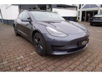 Gebraucht Tesla Model 3 Standard Range 208 kW (283 PS) 2021 Midnight silver (metallic) Limousine