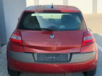 Gebraucht Renault Mégane II 112 PS (82 kW) 2007 Rot Kleinwagen