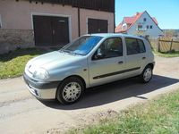 Gebraucht Renault Clio II 75 PS (55 kW) 2000 Silber Limousine