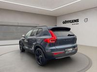 Neu Volvo XC40 Plus 163 PS (119 kW) 2026 Blau SUV
