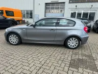 Gebraucht BMW 118 Lifestyle 143 PS (105 kW) 2011 Grau Kleinwagen
