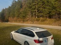 Gebraucht BMW 330 258 PS (189 kW) 2012 Weiß Kombi