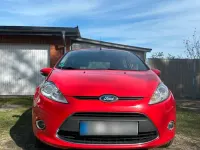 Gebraucht Ford Fiesta 82 PS (60 kW) 2011 Rot Kleinwagen