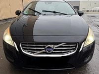 Gebraucht Volvo V60 215 PS (158 kW) 2013 Schwarz Kombi