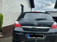 Gebraucht Opel Astra 140 PS (102 kW) 2006 Schwarz Kleinwagen