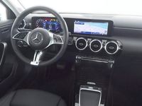 gebraucht Mercedes A200 PROGRESSIVE KAMERA SPUR AHK PDC SHZ