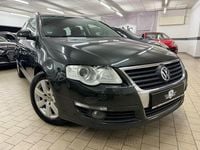 Usata VW Passat 105 CV (77 kW) 2007 Verde Station wagon