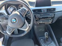 Second-hand BMW X1 Advantage 140 CP (102 kW) 2018 Negru SUV