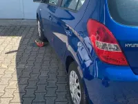 Gebraucht Hyundai i20 Comfort 77 PS (56 kW) 2011 Blau Kleinwagen