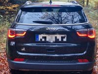 Gebraucht Jeep Compass Limited 140 PS (102 kW) 2019 Schwarz SUV
